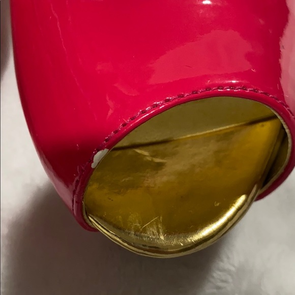 Guess pink and gold pumps✨ - Picture 3 of 7